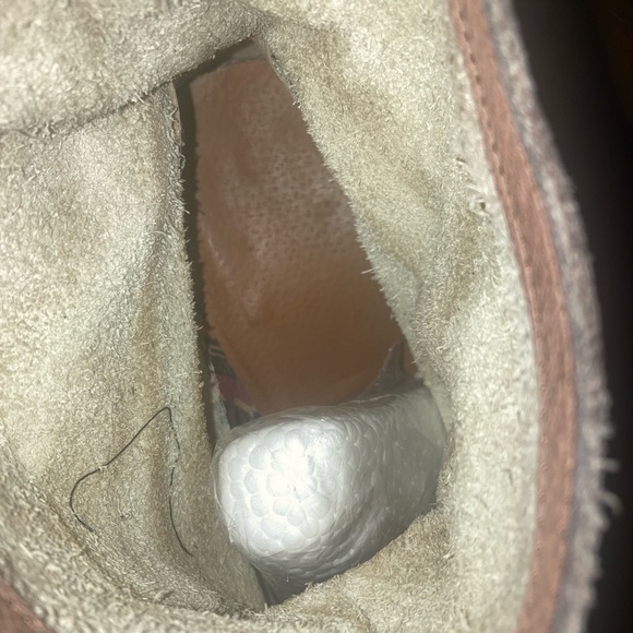 Women's Cream Ankle distressed Cowgirl Booties Size - Picture 5 of 9